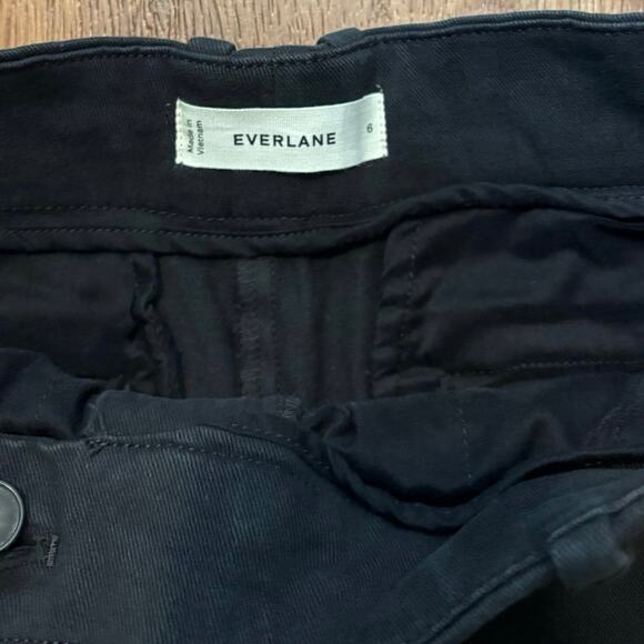 NWOT Everlane The Phoebe Trouser In Black
Size 6 - Picture 5 of 8